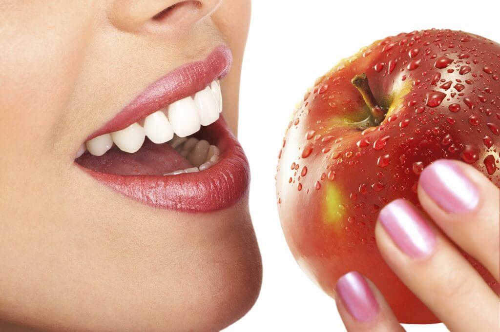 کلینیک دندانپزشکی دانا ضرورت زیبایی دندان چیست؟